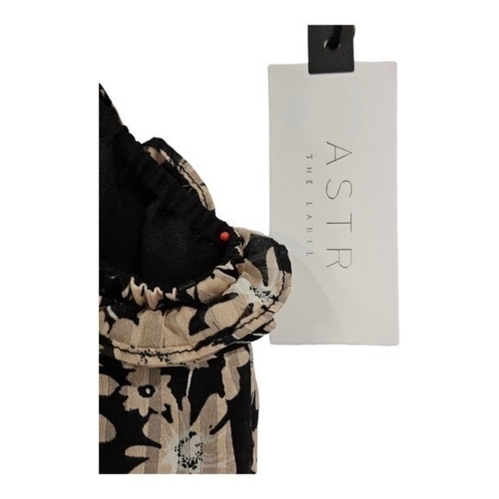 ASTR The Label Womens Black Floral Mini Dress Medium Side Cutouts Boho Romantic‎ - Picture 5 of 13
